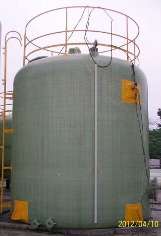 選購優(yōu)質(zhì)玻璃鋼儲罐方法技巧及制作工藝要領 玻璃鋼儲罐